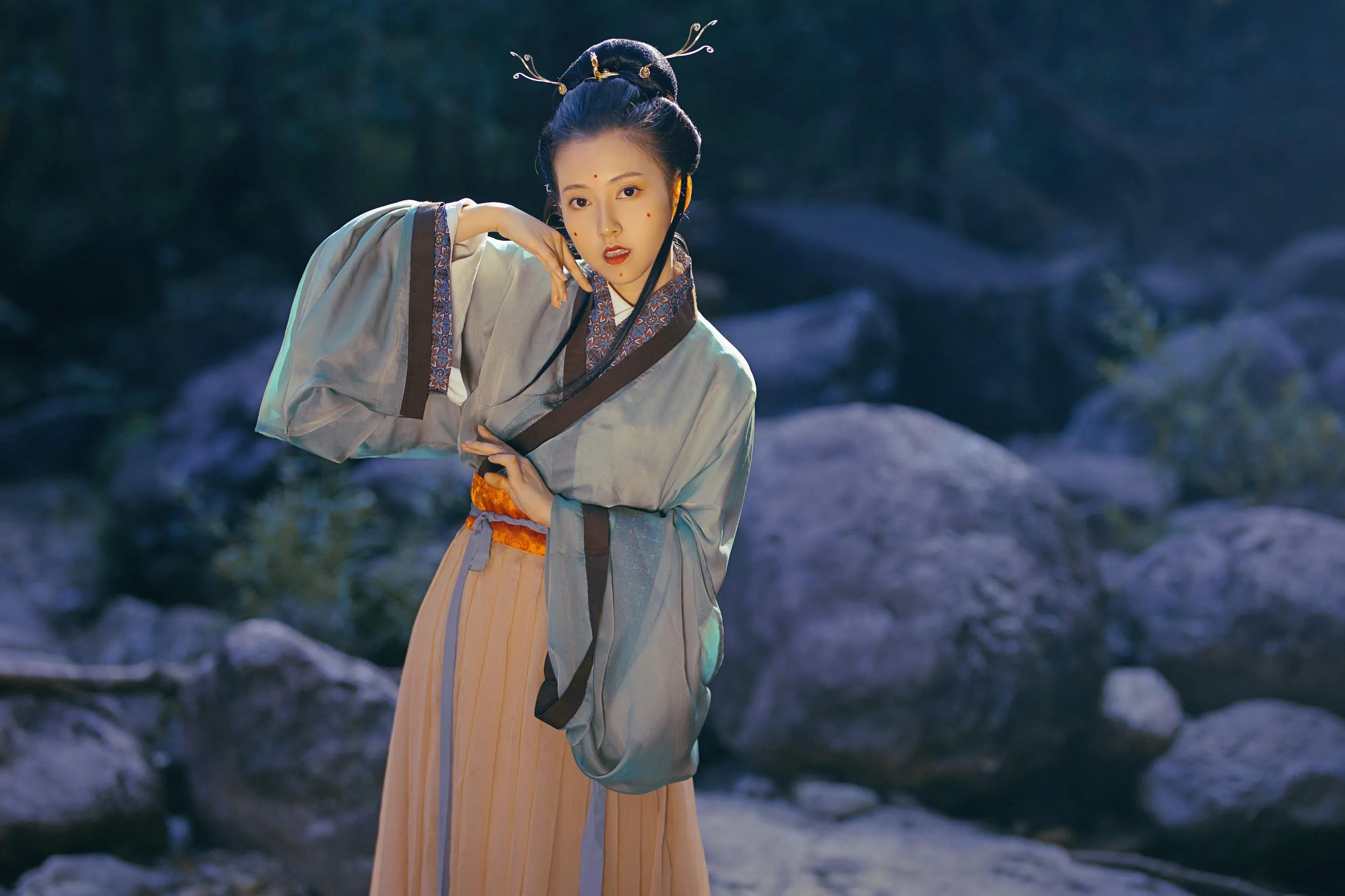 [YITUYU艺图语]2022.08.17 欲买桂花同载酒 一只玄酱 [26P]插图7